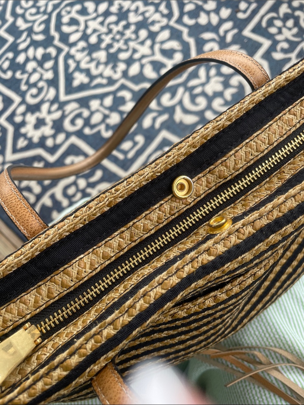 Eric Javits Raffia Black and Tan Striped Shoulder Bag - Picture 7 of 16